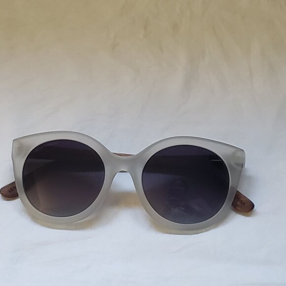 Blue Planet Accessories - Blue Planet Ellyn Polarized Sunglasses - Matte Beige/Walnut/ Brown